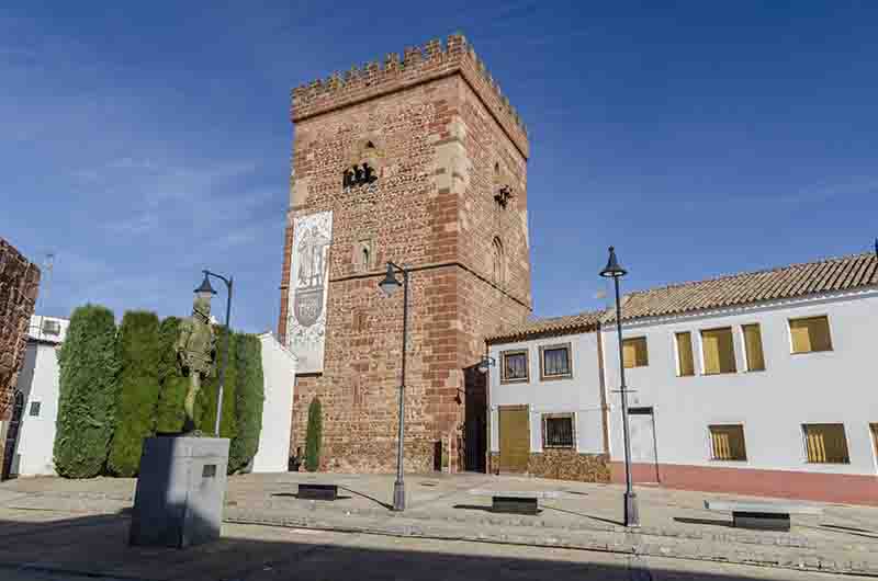 Ciudad Real - Álcazar de San Juan 13 - Torreón del Gran Prior.jpg